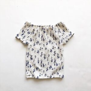 Urban kids blue floral smocked top EUC SP(7/8Y)